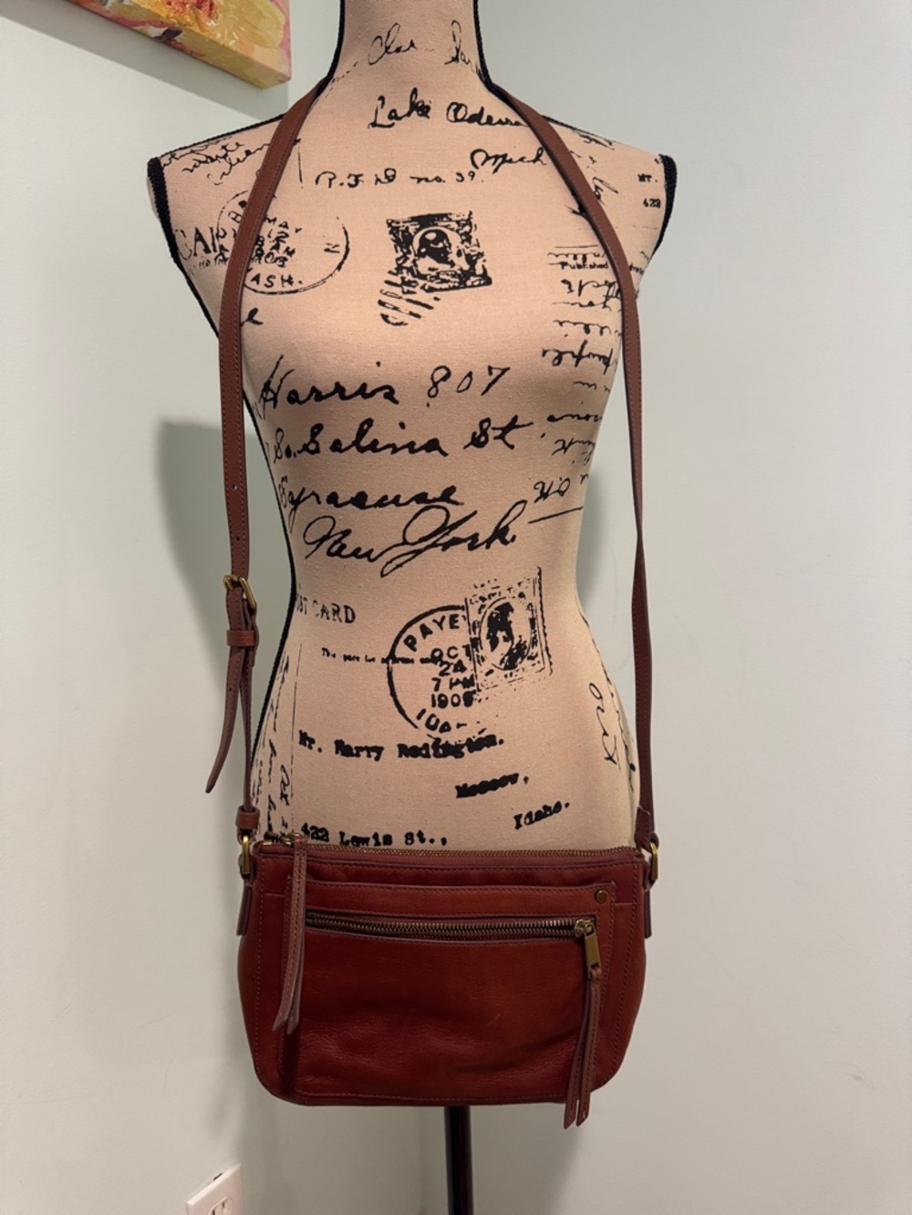 Fossil Leather Crossbody Bag in Rust - Picture 2 of 16